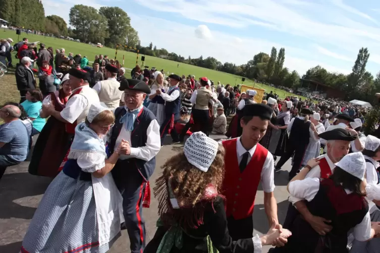 Der Auftritt der Trachtengruppe hat Tradition.