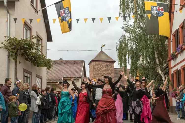 Der Festumzug am Sonntag ist normalerweise ein er der H&ouml;hepunkte.