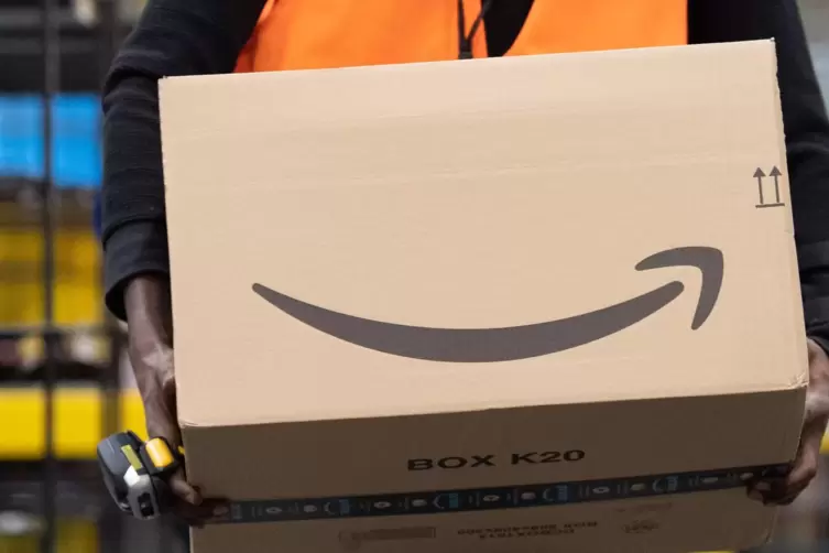 Amazon zählt zu den Gewinnern der Corona-Krise: Das Unternehmen stellt daher laut Arbeitsagentur Mitarbeiter ein.