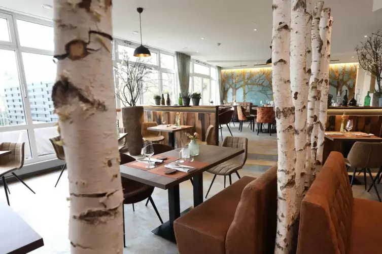 Bis zu 140 Gäste können in der neuen Brasserie im Parkhotel in Landau bedient werden.