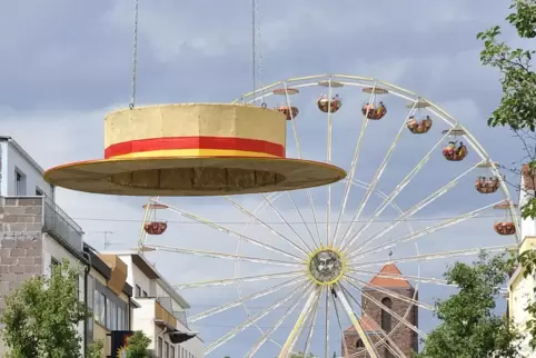 Hut ab! Das Frankenthaler Stohhutfest ist mit bis zu 200.000 Besuchern die größte Straßenparty der Pfalz.