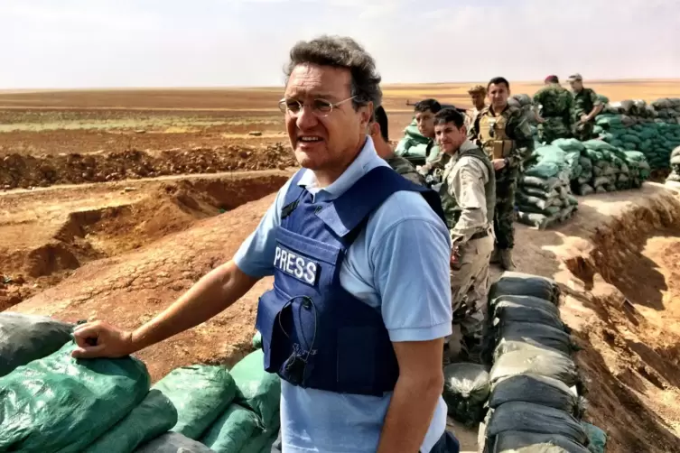 Gefährlicher Job: Karim El-Gawhary im Nordirak an der Front des Kriegs gegen den IS.