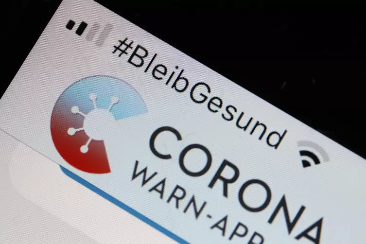 Die deutsche Corona-Warn-App mit der Seite zur Risiko-Ermittlung. 