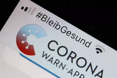 Die deutsche Corona-Warn-App mit der Seite zur Risiko-Ermittlung. 