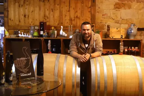 Seinen Merlot lässt Christian Estelmann mit Vorliebe im Barrique-Fass reifen.