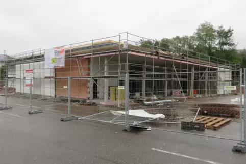 Am Rodalber Stadtrand auf dem Neuhof wird derzeit ein Nettomarkt gebaut. Dieser und der geplante Aldi-Markt sollen helfen, mehr 