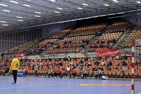 Handball in Corona-Zeiten: 500 Fans dürfen am Dienstag beim Spiel der Eulen gegen die Rhein-Neckar Löwen dabei sein.