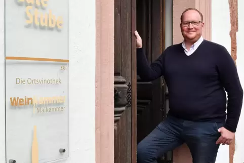 Björn Christiani ist der neue Betreiber der „Weinkammer“. 