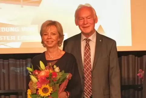Bei der Feierstunde im Kulturviereck: Lothar Lorch und seine Ehefrau Heike. 