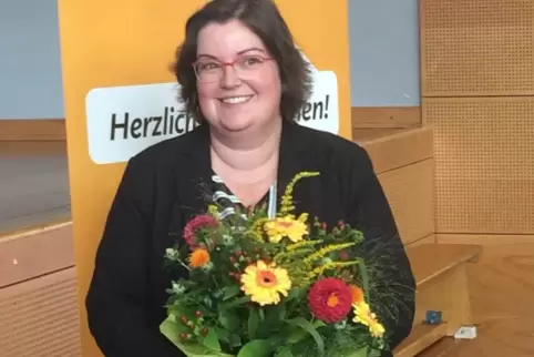 Dieses Bild von Isabel Steinhauer-Theis entstand bei ihrer Nominierung als Direktkandidatin durch den Kreisverband. 
