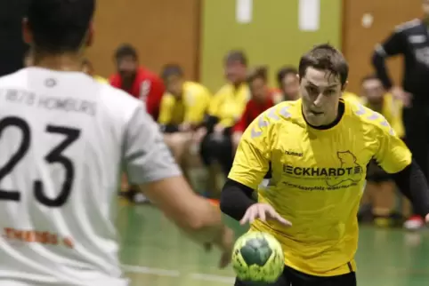 HWE-Kreisläufer Jonas Mayer war mit sechs Treffern bester Werfer seines Teams.