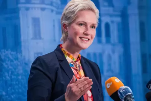 Will am Beherbergungsverbot festhalten: Manuela Schwesig (SPD), Ministerpräsidentin von Mecklenburg-Vorpommern. 
