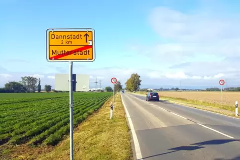 Die Landstraße 530 soll vom Rewe-Kreisel in Mutterstadt am Ortsausgang Richtung Dannstadt-Schauernheim saniert werden und wird w
