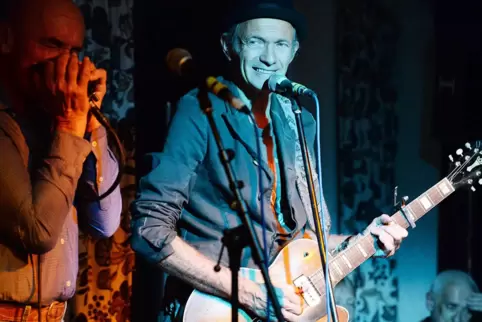 Häufig in Neustadt: Bluesgitarrist Abi Wallenstein.