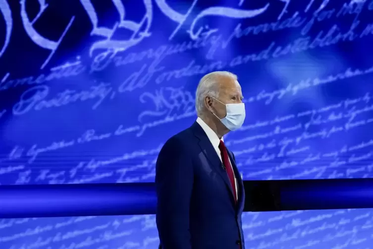 Joe Biden, Pr&auml;sidentschaftskandidat der Demokraten, kommt zu einer Fragestunde mit W&auml;hlern im National Constitution Center. 