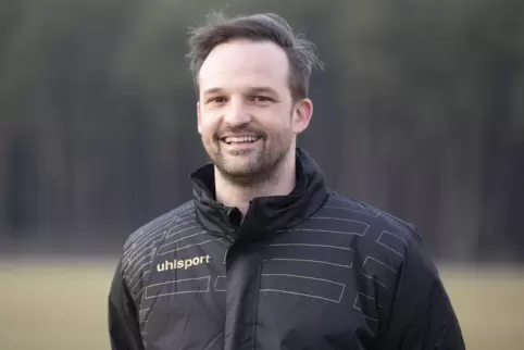 Arbeitete mit seinen Jungs am Abschluss: FCK-U17-Trainer Daniel Paulus.