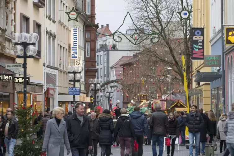Die Stadt Kaiserslautern möchte am ersten Adventssonntag ihre Läden öffnen.