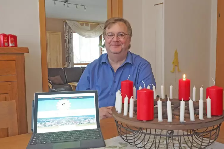 Gerhard Schmidt betreibt das Internetportal „Menschen in Zweibrücken“ und bastelt an einem digitalen Adventskalender auf Basis d