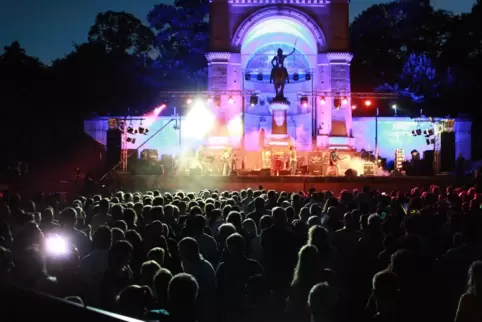 Beim Musikfestival Rock am Friedensdenkmal sind 500 Besucher zugelassen. 