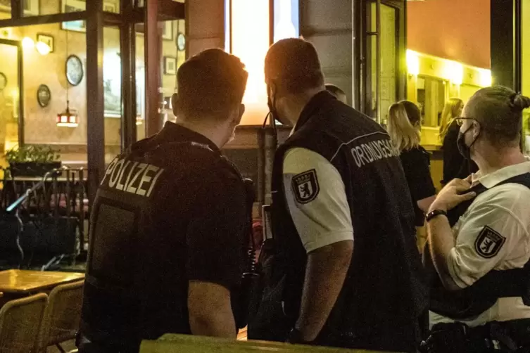Die Polizei hat eine Veranstaltung in Heidelberg aufgelöst. 