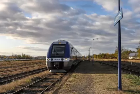 Wohin geht die Fahrt? Attac diskutiert über regionalen ÖPNV. 