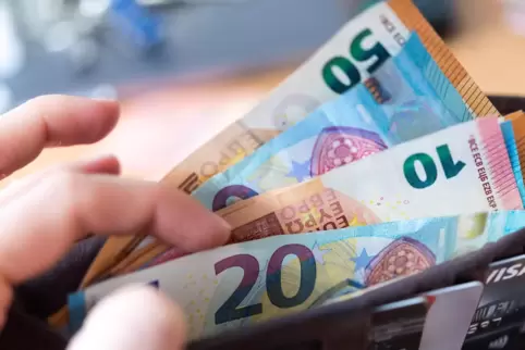 Den größten Zuwachs beim Pro-Kopf-Einkommen seit dem Jahr 2000 erzielte unter den Städten Speyer mit einem Anstieg um 58 Prozent