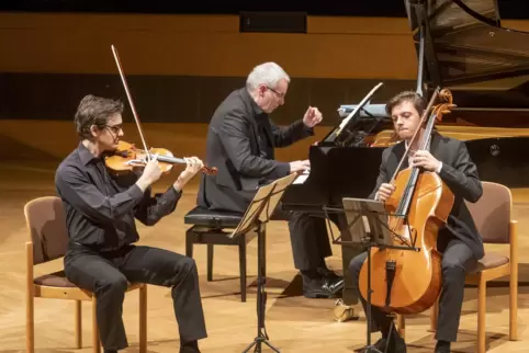 Überragend: Gian Rossini, Pianist Markus Becker und Cellist Oliver Léonard. 