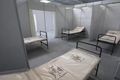 Das im Frühjahr in Wörth eingerichtete Notkrankenhaus besteht noch. Ebenso die Hoffnung, dass es nicht gebraucht wird.