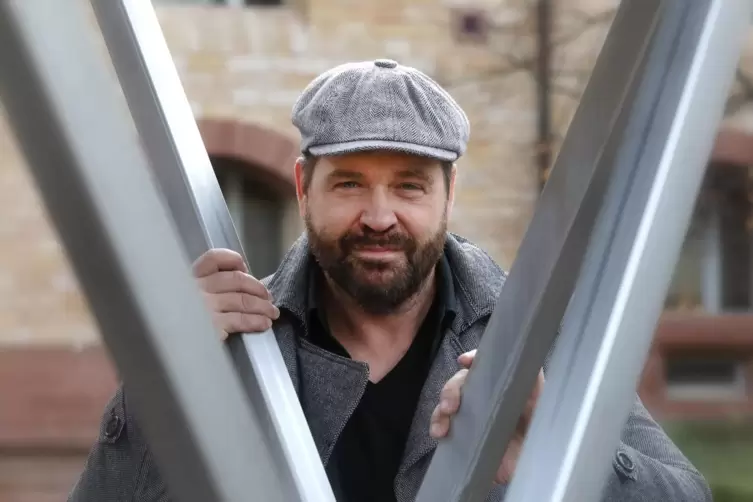 Oliver Dums macht sich um viele seiner Musikerkollegen Sorgen: &bdquo;Dieses Gef&uuml;hl der Ohnmacht und gleichzeitig dieser enorme wirtsc