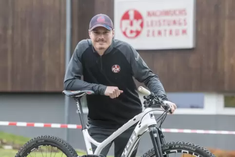 Hat umgesattelt und vom Fahrrad auf den Fußball gesetzt: Wenzel Böhm-Gräber.