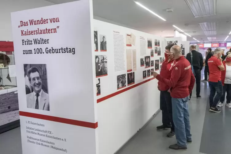 Bei der Ausstellung sind zahlreiche, bislang noch nicht bekannte Fotos von Fritz Walter zu sehen. 