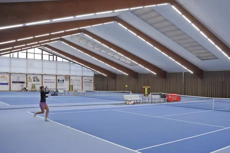 Derzeit in Rheinland-Pfalz geschlossen: Tennishallen.