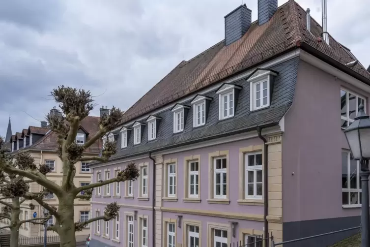 Das protestantische Gemeindehaus Kusel, das Katharina-von-Bora-Haus: Der Ehefrau Luthers wird inzwischen von Historikern und The