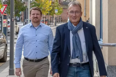 Immer im Team, sogar auf dem Wahlplakat – das macht kein anderer Landtagskandidat: Thomas Weiner (rechts) und sein B-Kandidat Sv