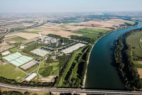 Die BASF-Kläranlage in Ludwigshafen 