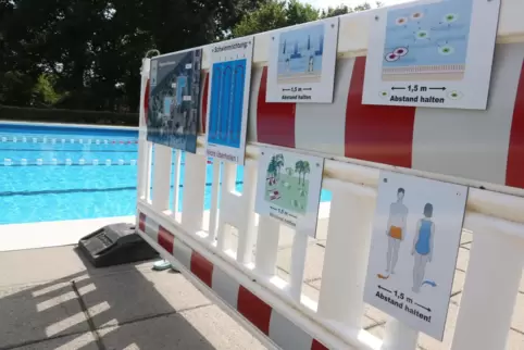 Die Einnahmen sind im Wolfsteiner Freibad coronabedingt gesunken – die Ausgaben allerdings auch. 