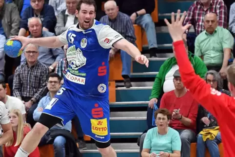 TSG-Kapitän Kevin Seelos will ab 1. Dezember wieder trainieren können, sollte die Saison am 9. Januar weitergehen. 