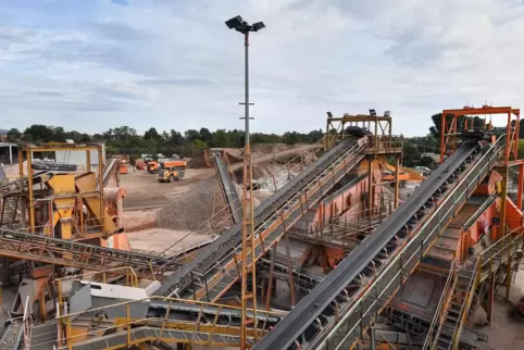 Die Brecher- und Sortieranlage im Abfallwirtschaftszentrum steht schon länger still. 