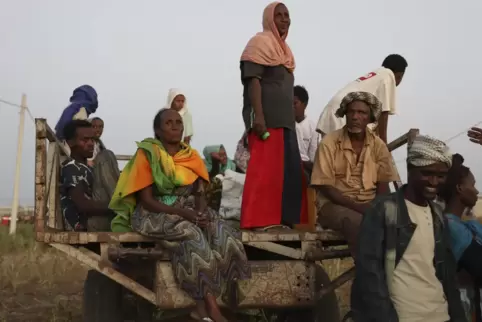 Der Sudan und die internationalen Hilfsorganisationen sind überfordert: Zigtausende Flüchtlinge aus der äthiopischen Konfliktreg