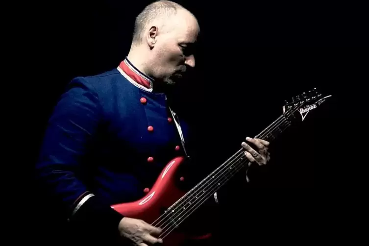 Fliegende Finger: Gitarrist Markus Pfeffer.