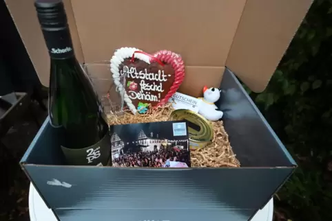 Verkaufsschlager im September: die „Altstadtfeschd-dehääm“-Box. Verkaufsschlager im September: die „Altstadtfeschd-dehääm“-Box.