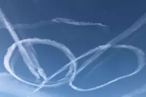 Solche engen Kreise fliegen überlicherweise nur Militärmaschinen, heißt es seitens der Deutschen Flugsicherung.