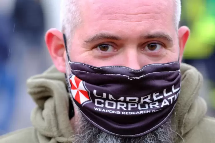  Sprengstoffexperte Thomas Guindeuil sprengte die Granate zusammen mit drei Kollegen.