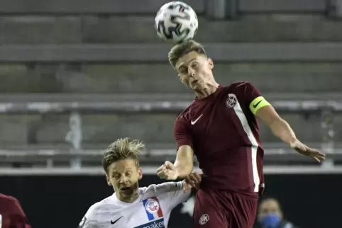 Mit einer Oberschenkelverhärtung angeschlagen: FCK-Kapitän Carlo Sickinger. 