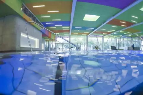 Das Vitalbad wird über eine privatwirtschaftliche GmbH betrieben.