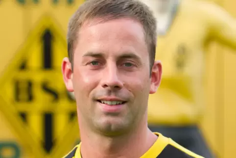 Innenverteidiger Alexander Lindenau spielt in der achten Saison für den BSC Oppau. 