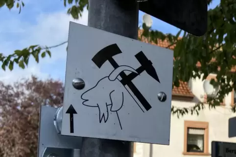 Der durch die Leader-Förderung möglich gemachte Bergmannsbauern-Weg ist bereits beschildert und wird mit dem Weg „Jüdische Kultu