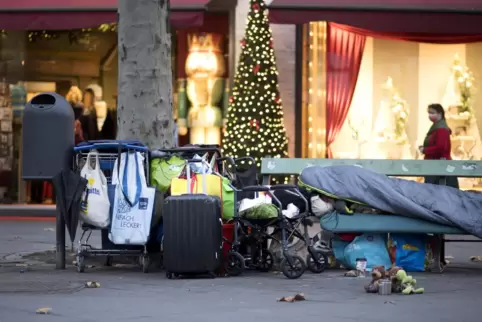 Typisches Thema für die kalten Tage: Obdachlosigkeit. Weil zu Weihnachten wieder mal auffällt, das Tausende von Menschen auf der