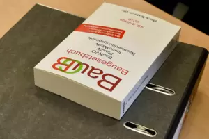 Die Veränderungssperre, die der Gemeinderat erlassen hat, war rechtmäßig. Die Veränderungssperre, die der Gemeinderat erlassen hat, war rechtmäßig.