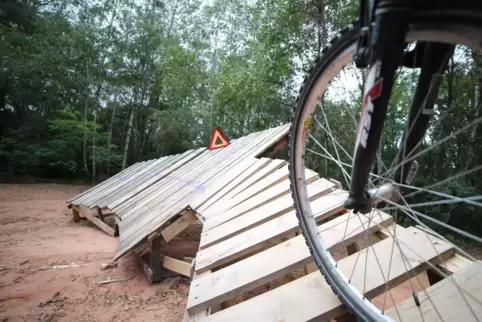 Der Biker-Park in Schönenberg-Kübelberg soll auf rechtlich saubere Füße gestellt werden. 